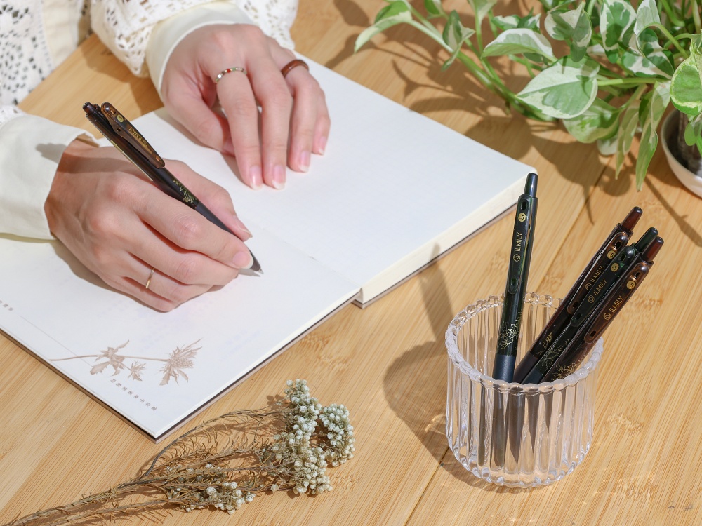 百樂ILMILY 草本香氣限定款